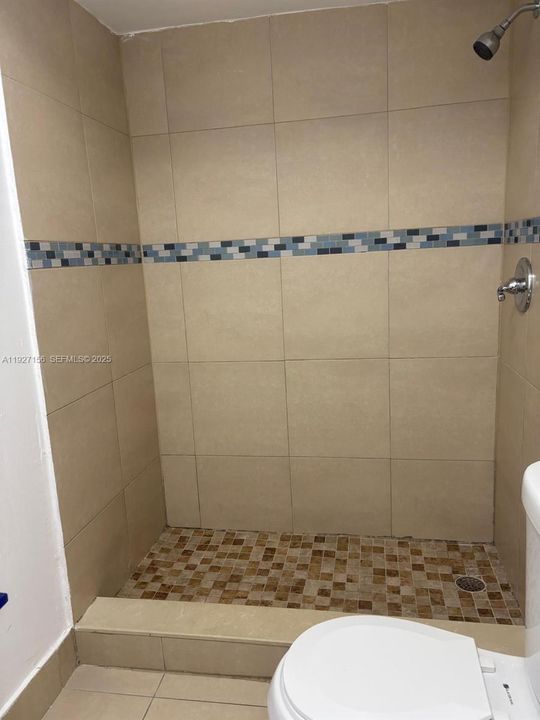 В аренду: $1,750 (2 спален, 2 ванн, 1030 Квадратных фут)