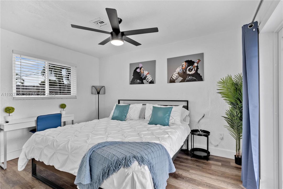 En Renta: $3,950 (4 camas, 2 baños, 1008 Pies cuadrados)