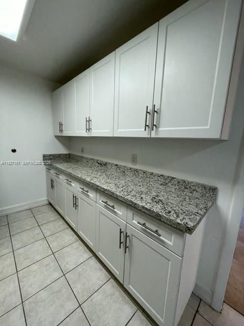 В аренду: $3,600 (2 спален, 2 ванн, 1241 Квадратных фут)