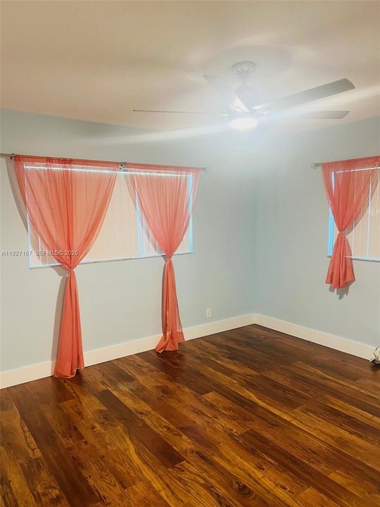 For Rent: $3,150 (2 beds, 2 baths, 1774 Square Feet)