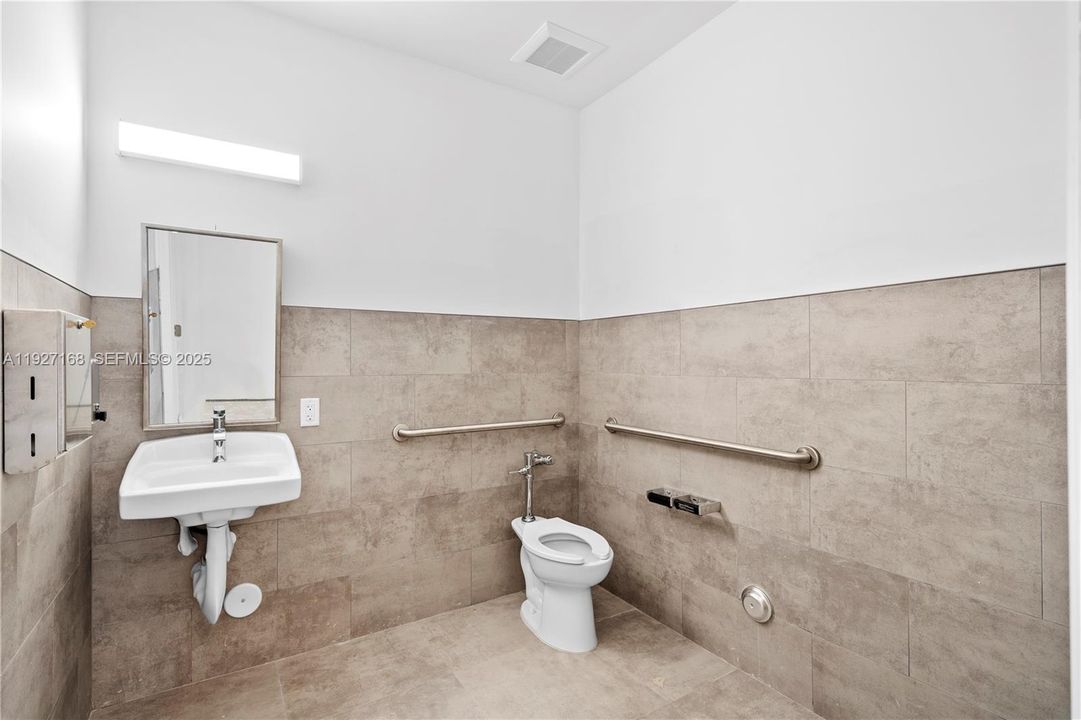 For Sale: $5,500,000 (0 beds, 0 baths, 0 Square Feet)