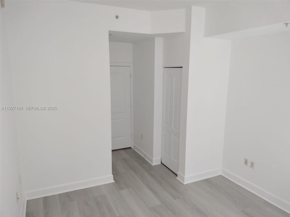 В аренду: $2,200 (1 спален, 1 ванн, 690 Квадратных фут)