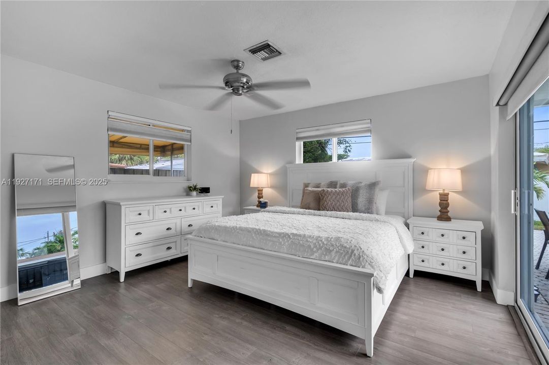 For Rent: $5,000 (4 beds, 2 baths, 1638 Square Feet)