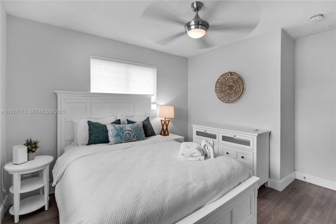 For Rent: $5,000 (4 beds, 2 baths, 1638 Square Feet)