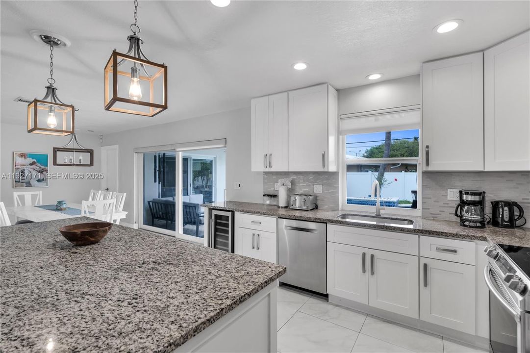 For Rent: $5,000 (4 beds, 2 baths, 1638 Square Feet)