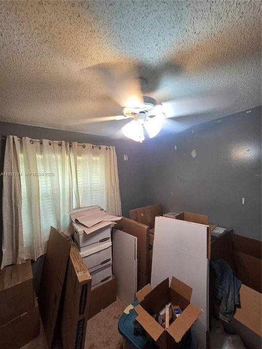 For Sale: $849,999 (3 beds, 2 baths, 1370 Square Feet)