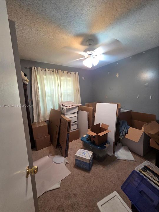 For Sale: $849,999 (3 beds, 2 baths, 1370 Square Feet)