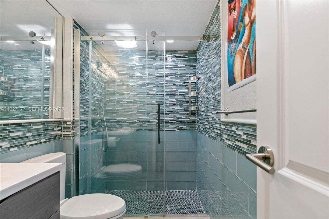 待售: $549,000 (2 贝兹, 2 浴室, 1358 平方英尺)