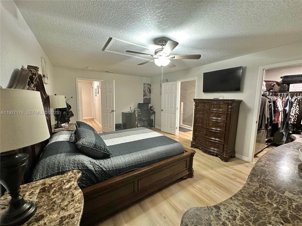 На продажу: $535,000 (4 спален, 3 ванн, 0 Квадратных фут)