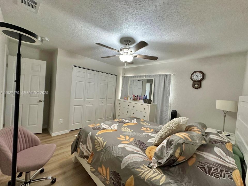 На продажу: $535,000 (4 спален, 3 ванн, 0 Квадратных фут)