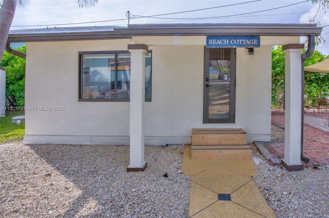 待售: $2,450,000 (3 贝兹, 3 浴室, 2486 平方英尺)