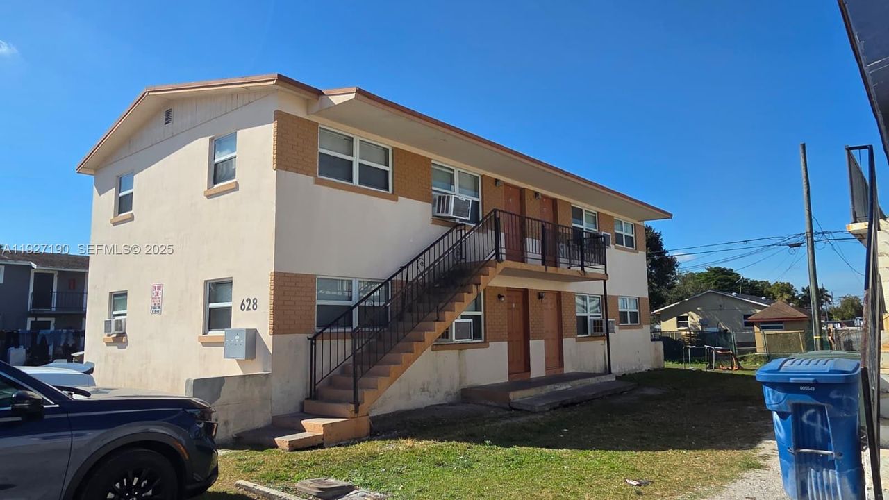 For Sale: $450,000 (0 beds, 0 baths, 2496 Square Feet)