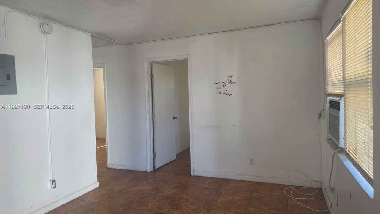 For Sale: $450,000 (0 beds, 0 baths, 2496 Square Feet)