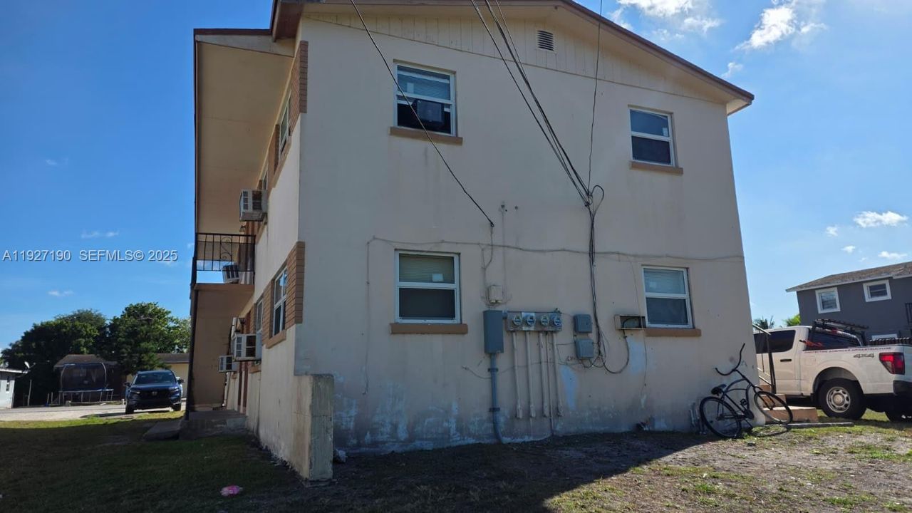 For Sale: $450,000 (0 beds, 0 baths, 2496 Square Feet)