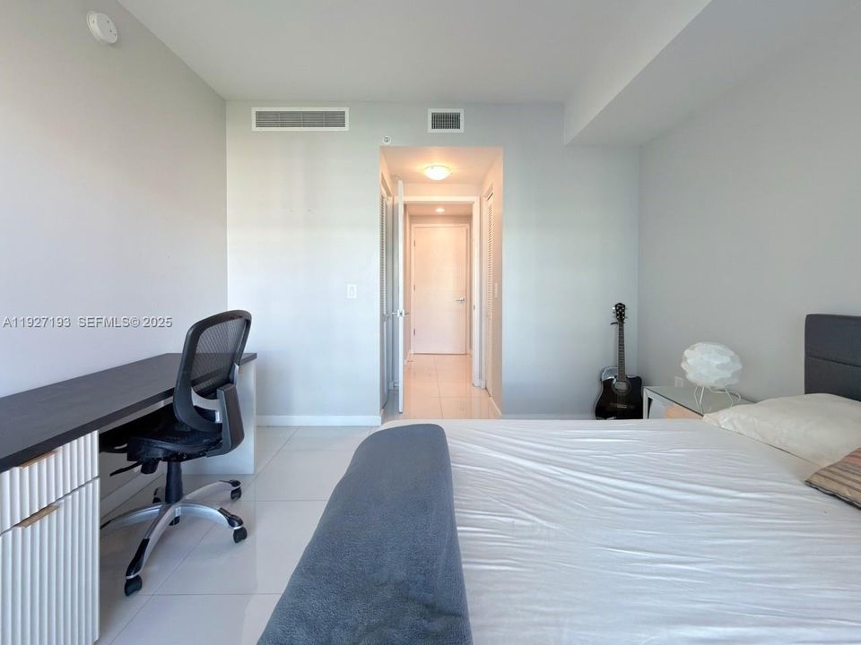 В аренду: $3,200 (2 спален, 2 ванн, 1130 Квадратных фут)