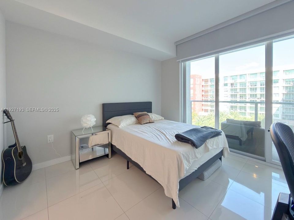 В аренду: $3,200 (2 спален, 2 ванн, 1130 Квадратных фут)