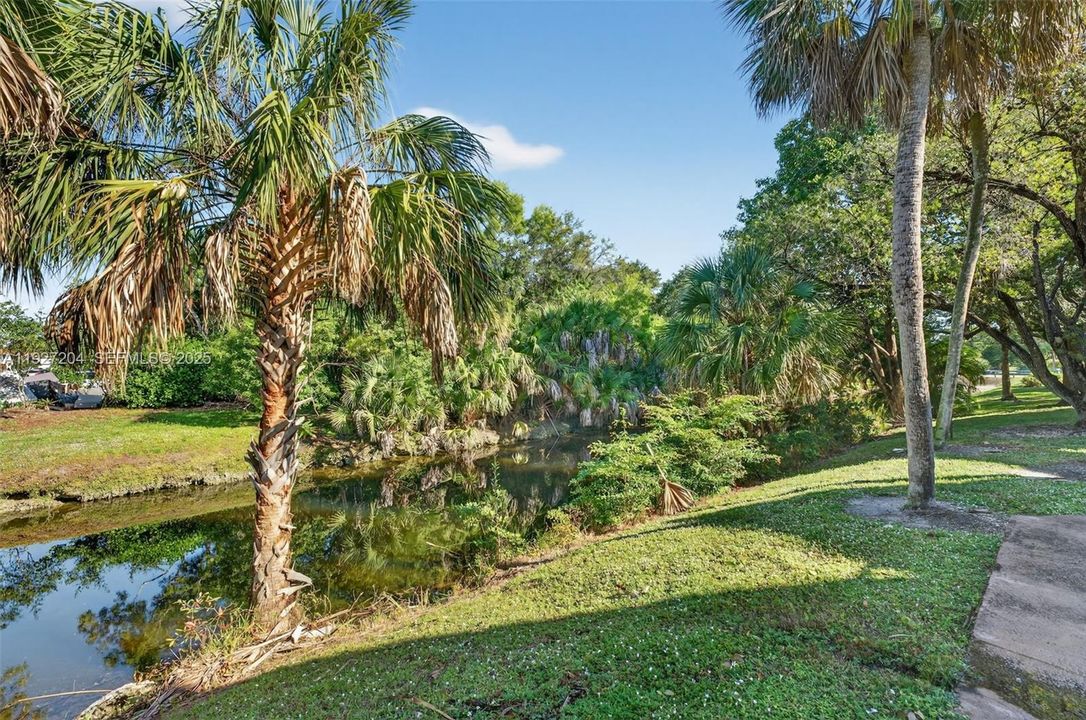 待售: $248,500 (3 贝兹, 2 浴室, 1275 平方英尺)