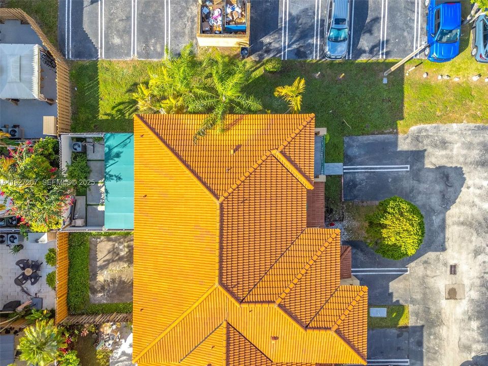 For Sale: $440,000 (4 beds, 3 baths, 1700 Square Feet)