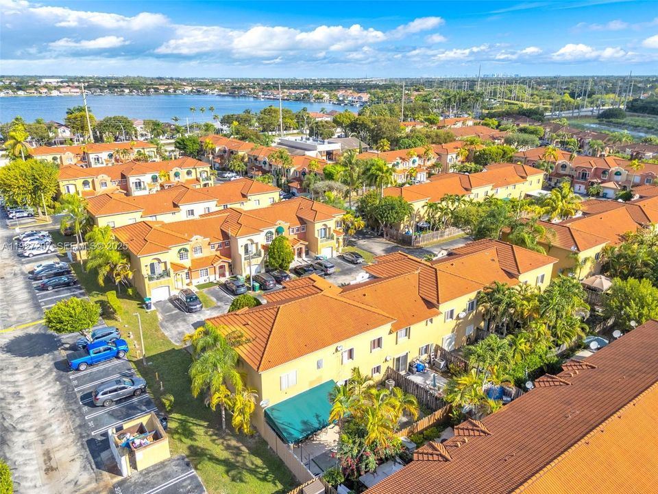 For Sale: $440,000 (4 beds, 3 baths, 1700 Square Feet)