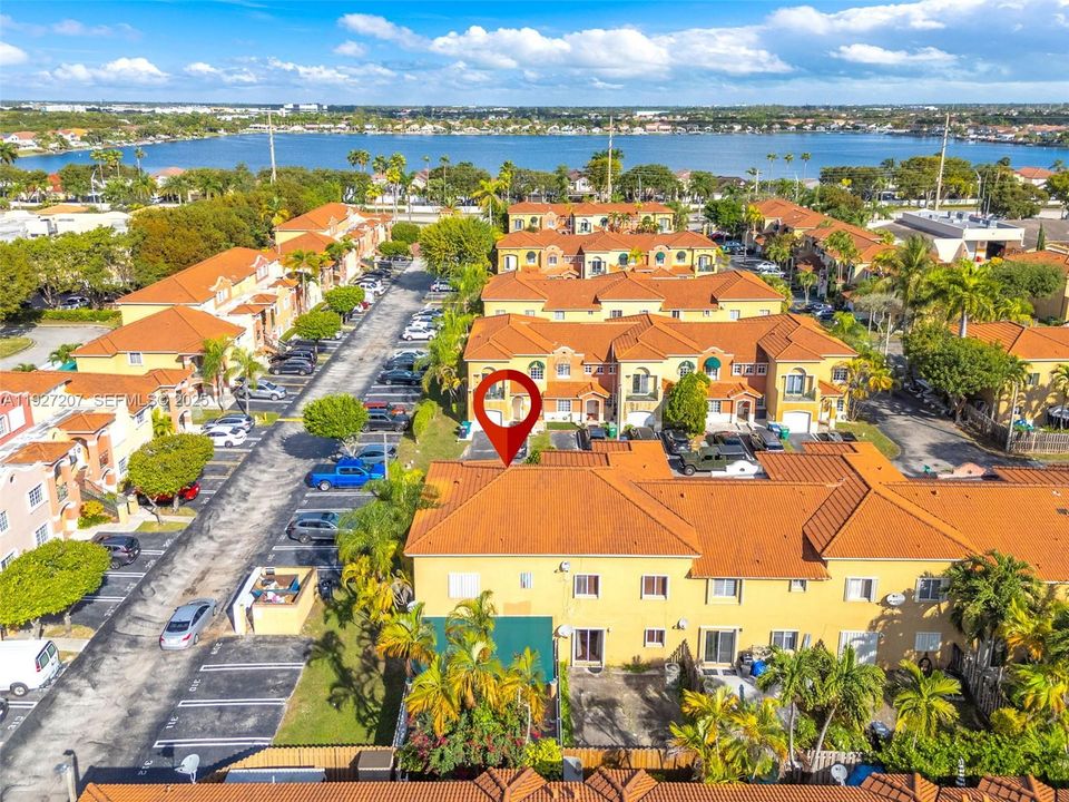 For Sale: $440,000 (4 beds, 3 baths, 1700 Square Feet)