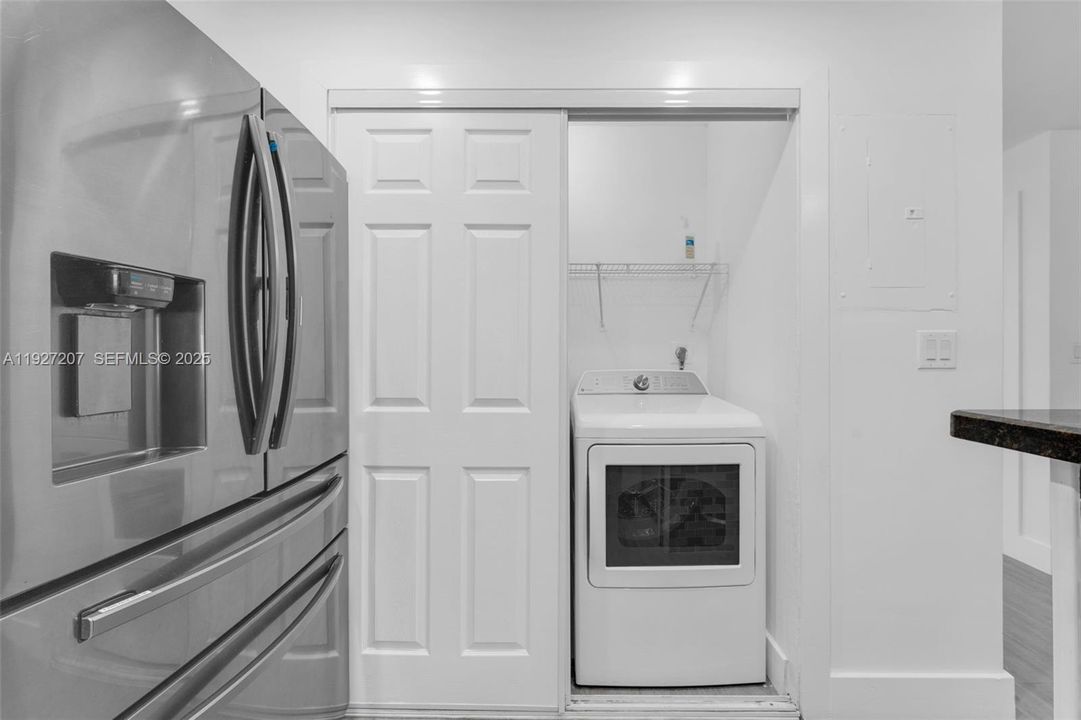 For Sale: $440,000 (4 beds, 3 baths, 1700 Square Feet)