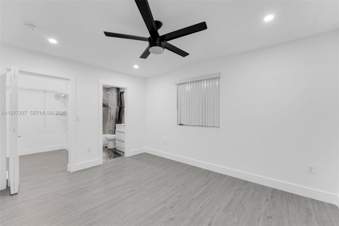 For Sale: $440,000 (4 beds, 3 baths, 1700 Square Feet)