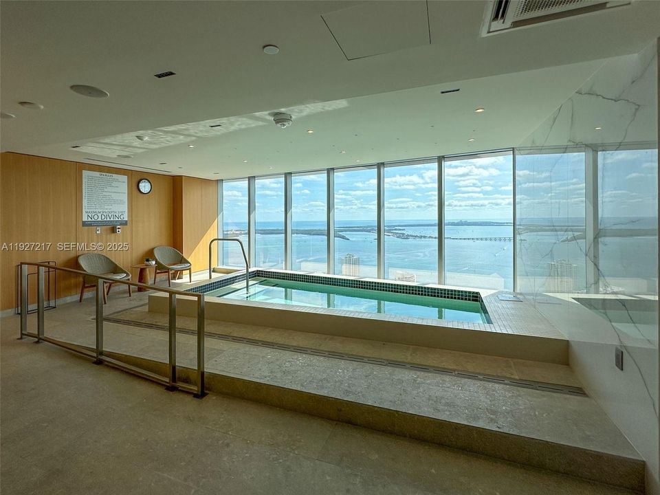 В аренду: $40,000 (5 спален, 6 ванн, 0 Квадратных фут)