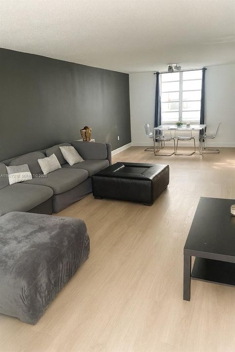 En Renta: $2,200 (1 camas, 1 baños, 694 Pies cuadrados)