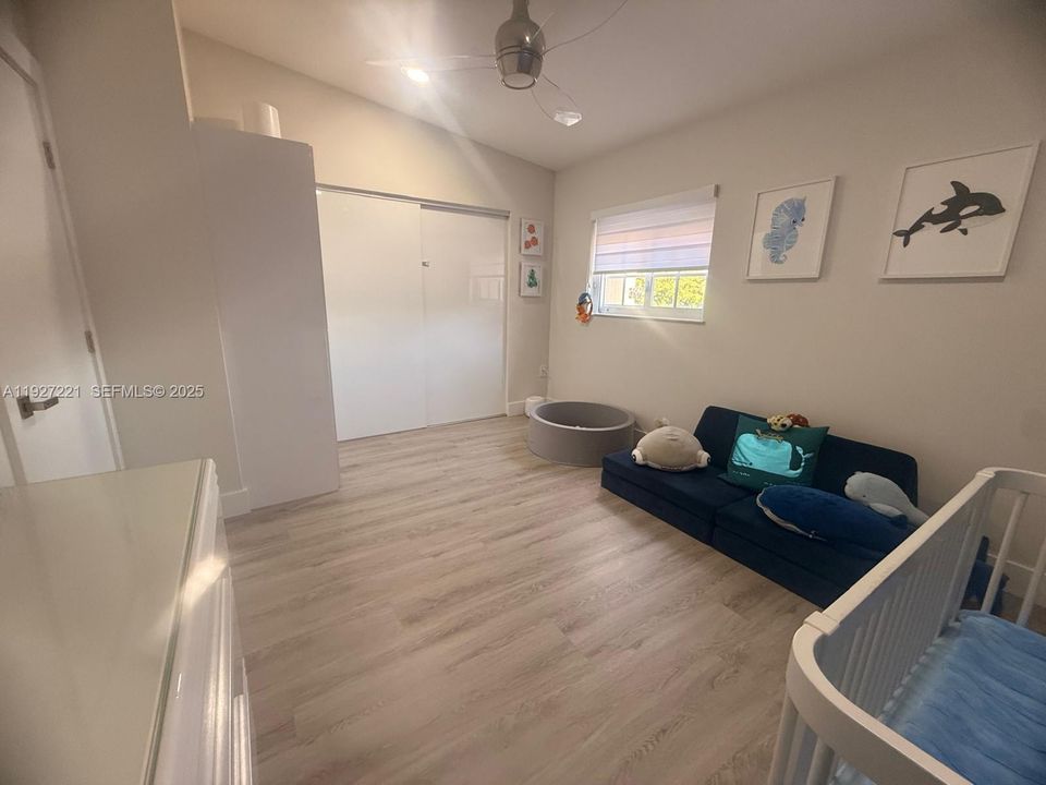 В аренду: $2,950 (3 спален, 2 ванн, 1270 Квадратных фут)