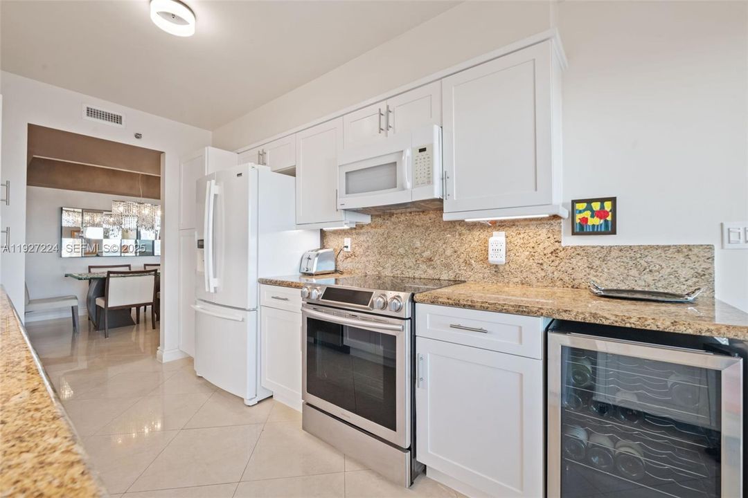 На продажу: $509,000 (2 спален, 2 ванн, 1460 Квадратных фут)