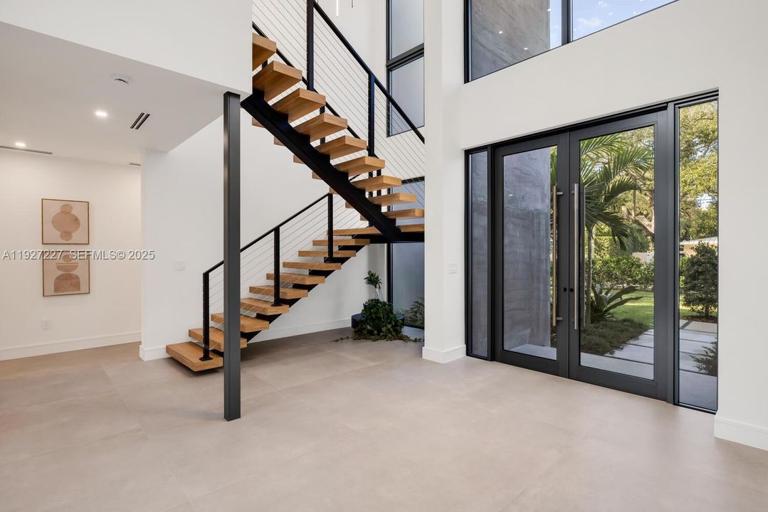 For Sale: $3,800,000 (4 beds, 4 baths, 3918 Square Feet)