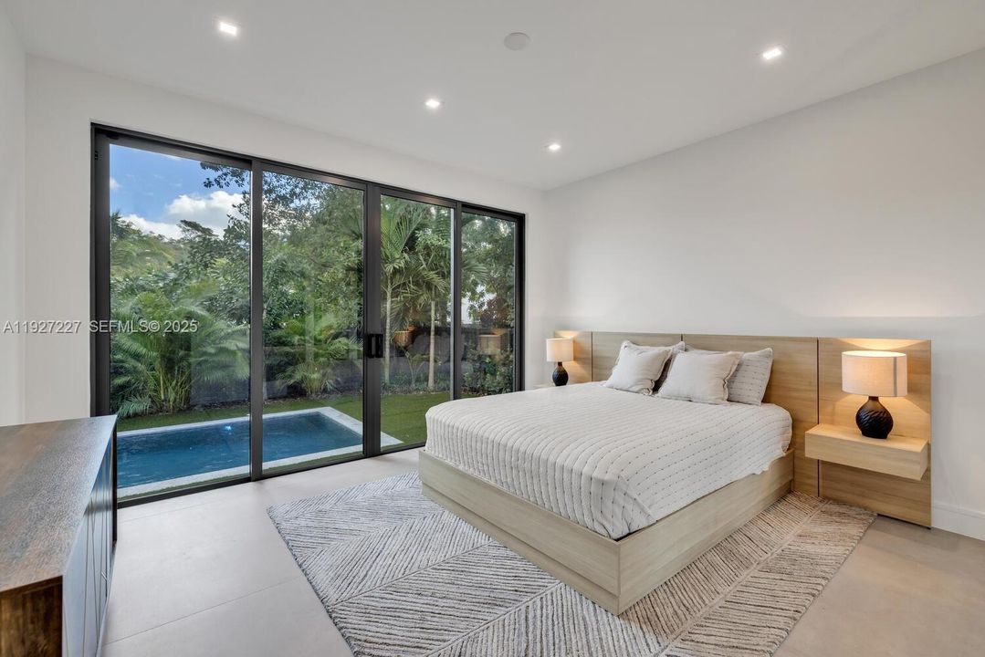 For Sale: $3,800,000 (4 beds, 4 baths, 3918 Square Feet)