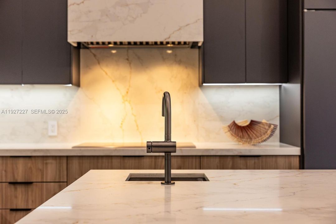 For Sale: $3,800,000 (4 beds, 4 baths, 3918 Square Feet)