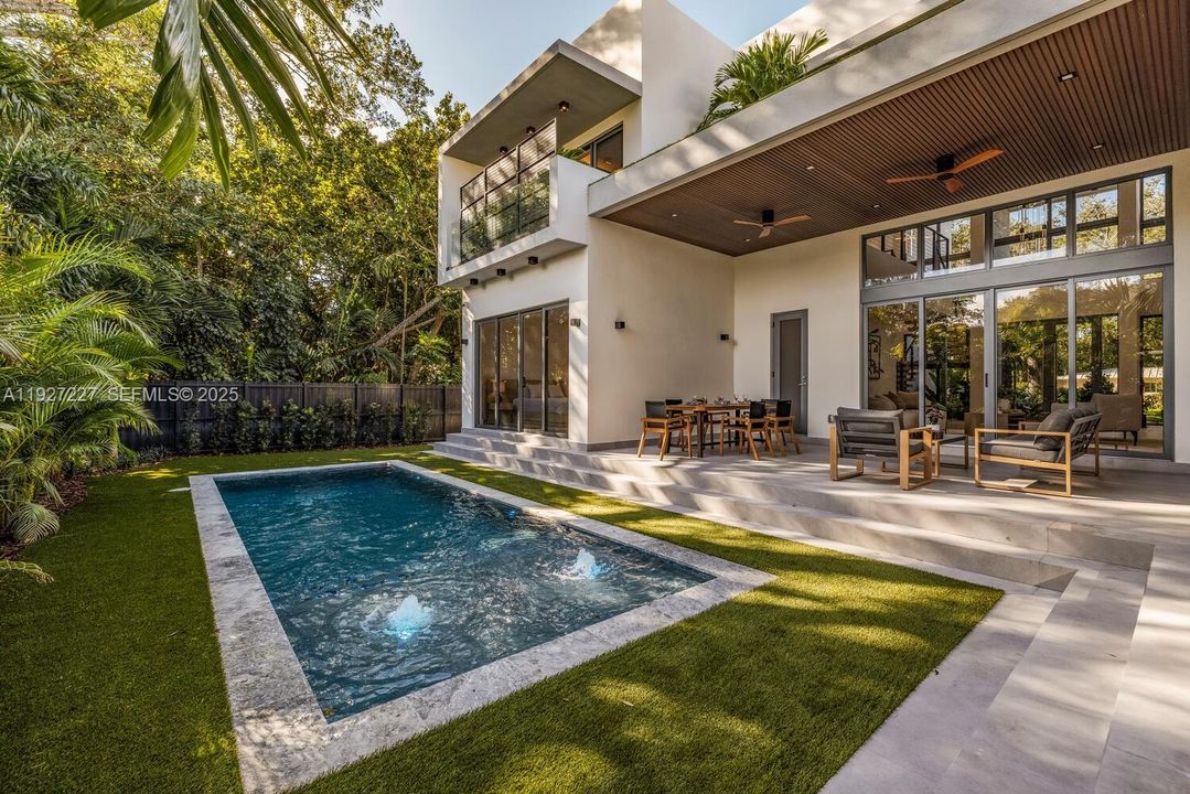 For Sale: $3,800,000 (4 beds, 4 baths, 3918 Square Feet)