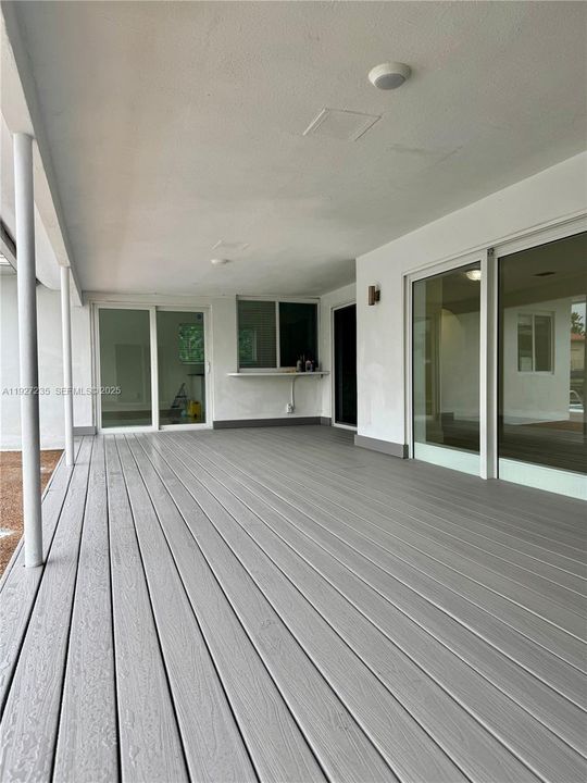 В аренду: $11,000 (3 спален, 3 ванн, 2228 Квадратных фут)