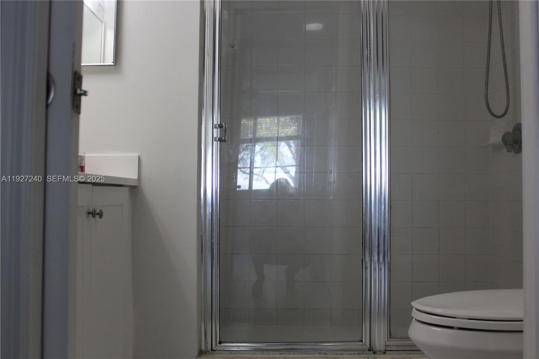 En Renta: $2,400 (2 camas, 2 baños, 977 Pies cuadrados)