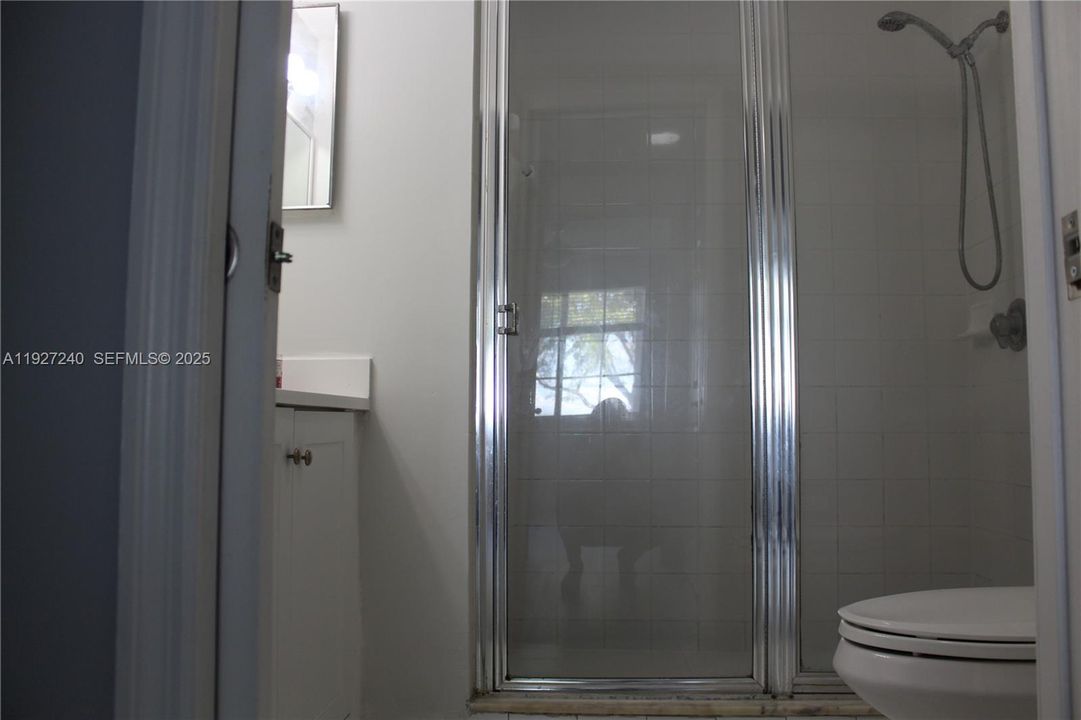 En Renta: $2,400 (2 camas, 2 baños, 977 Pies cuadrados)