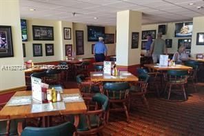 В аренду: $2,200 (2 спален, 2 ванн, 775 Квадратных фут)