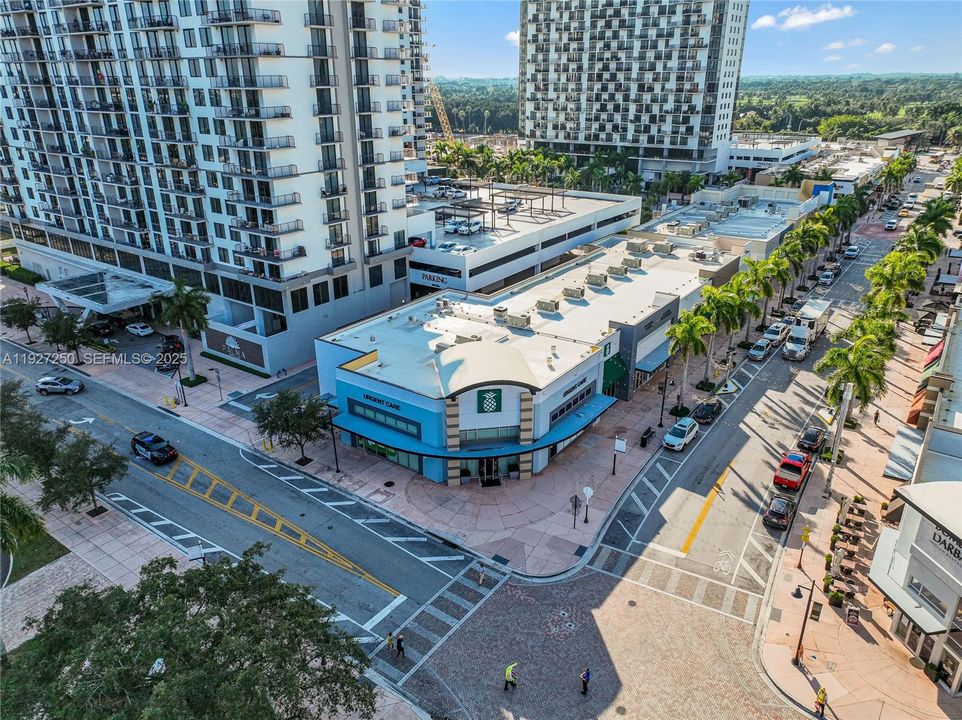 В аренду: $2,850 (1 спален, 1 ванн, 769 Квадратных фут)