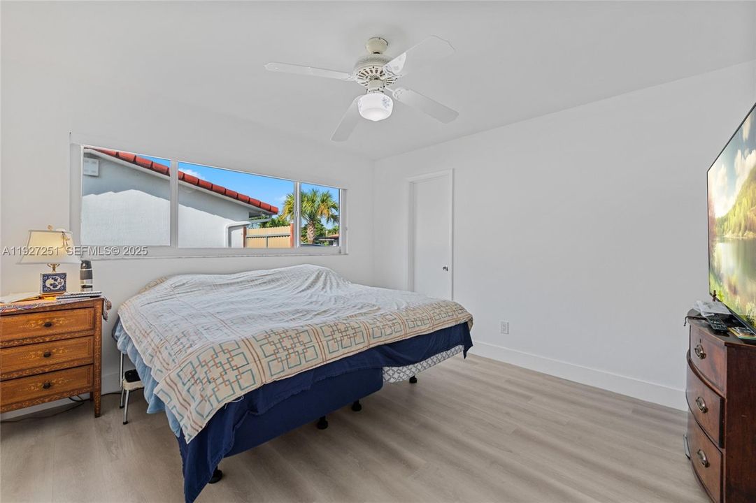 待售: $850,000 (4 贝兹, 3 浴室, 2118 平方英尺)