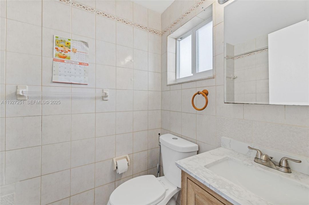 待售: $850,000 (4 贝兹, 3 浴室, 2118 平方英尺)