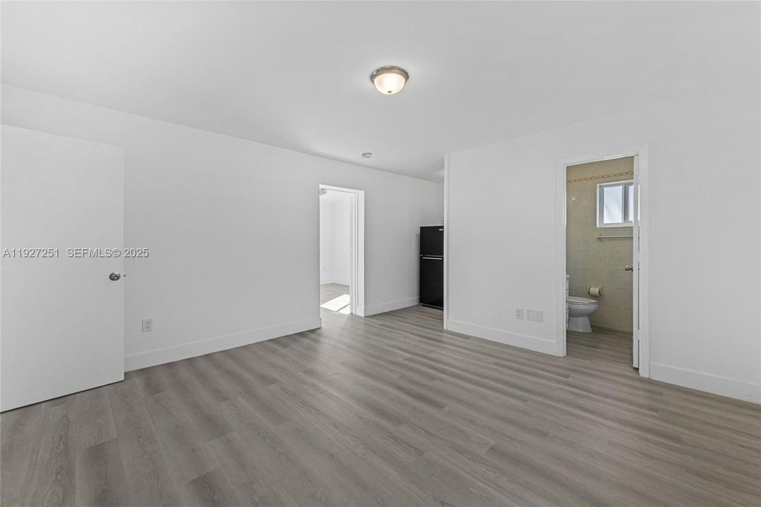 待售: $850,000 (4 贝兹, 3 浴室, 2118 平方英尺)