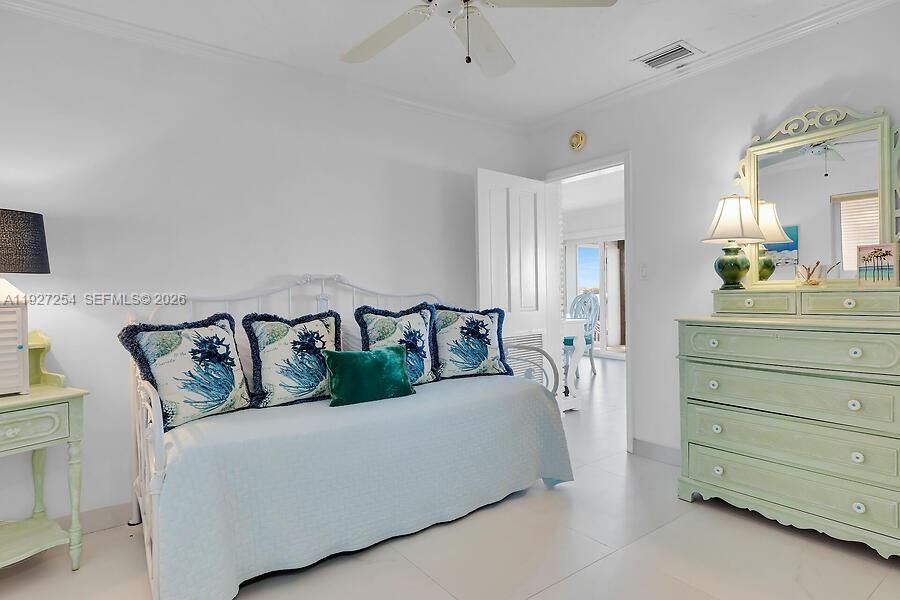 待售: $5,600,000 (4 贝兹, 4 浴室, 0 平方英尺)