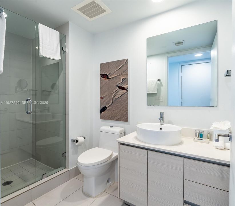 待售: $439,000 (2 贝兹, 2 浴室, 1020 平方英尺)