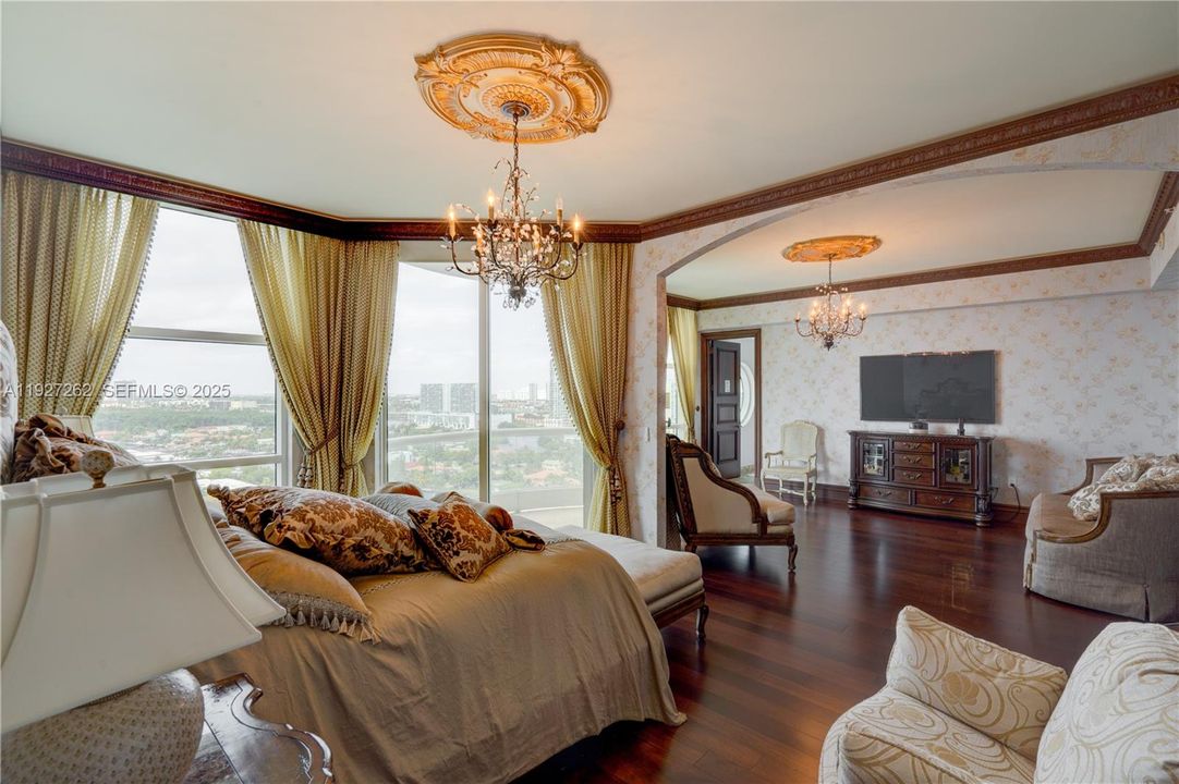 На продажу: $4,200,000 (4 спален, 6 ванн, 3735 Квадратных фут)