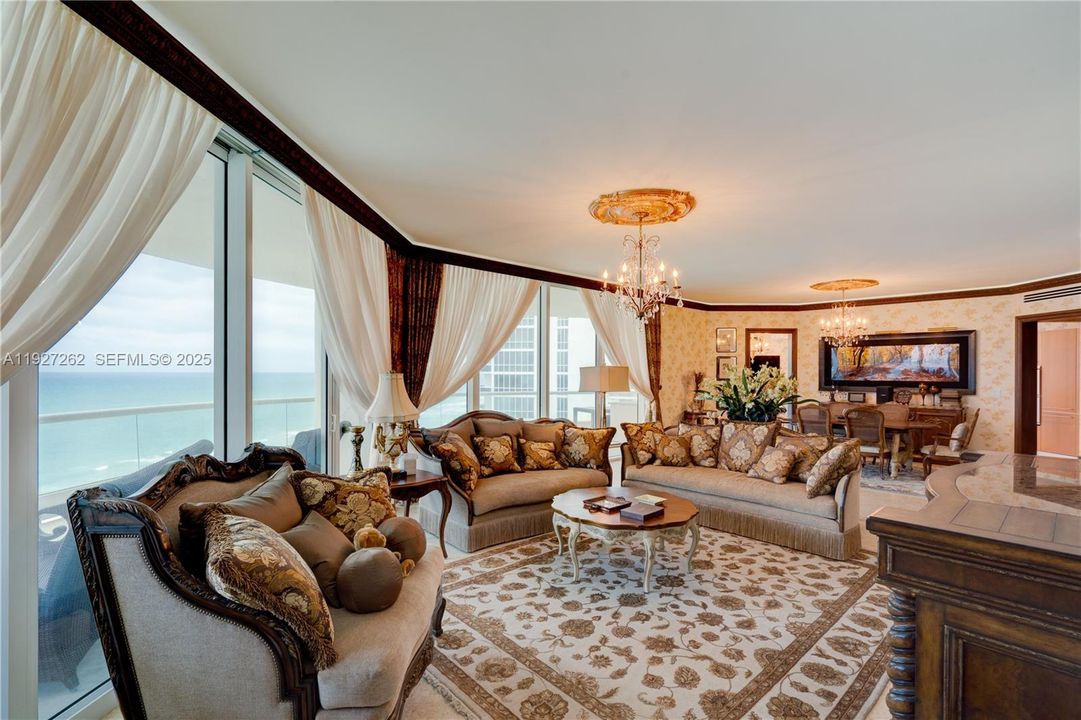 На продажу: $4,200,000 (4 спален, 6 ванн, 3735 Квадратных фут)