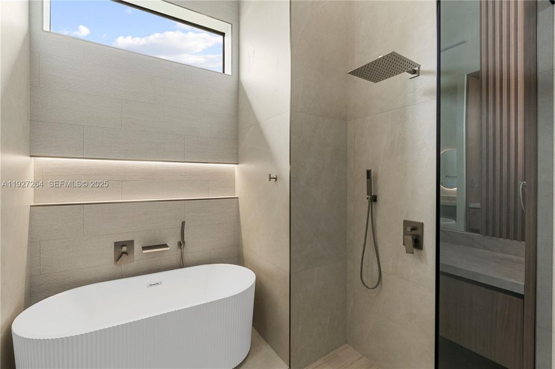 For Sale: $1,150,000 (4 beds, 3 baths, 2400 Square Feet)