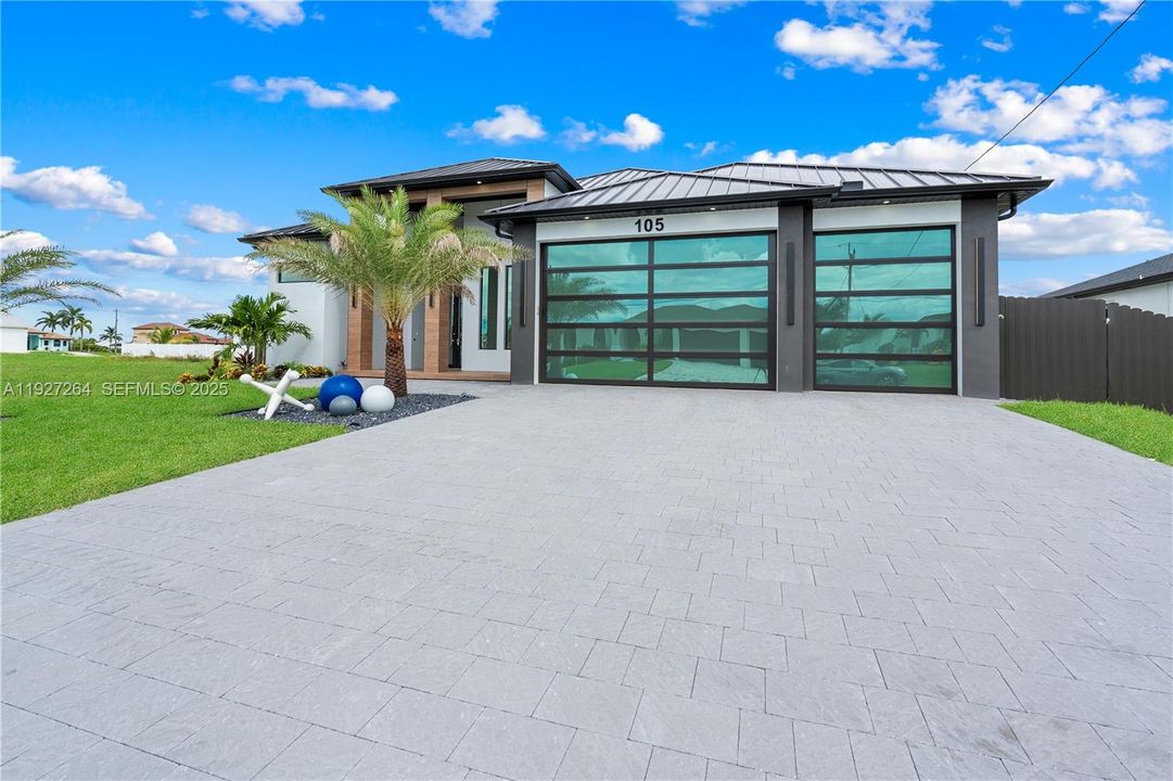 For Sale: $1,150,000 (4 beds, 3 baths, 2400 Square Feet)