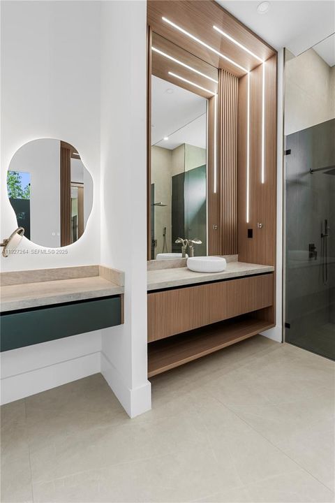 For Sale: $1,150,000 (4 beds, 3 baths, 2400 Square Feet)