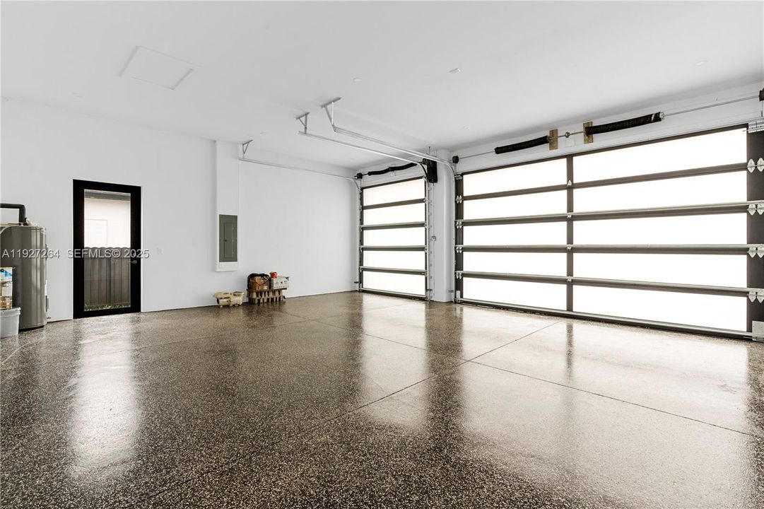 For Sale: $1,150,000 (4 beds, 3 baths, 2400 Square Feet)